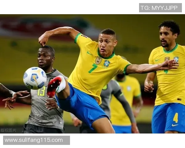 内马尔领衔巴西对决厄瓜多尔精彩赛事回顾与分析